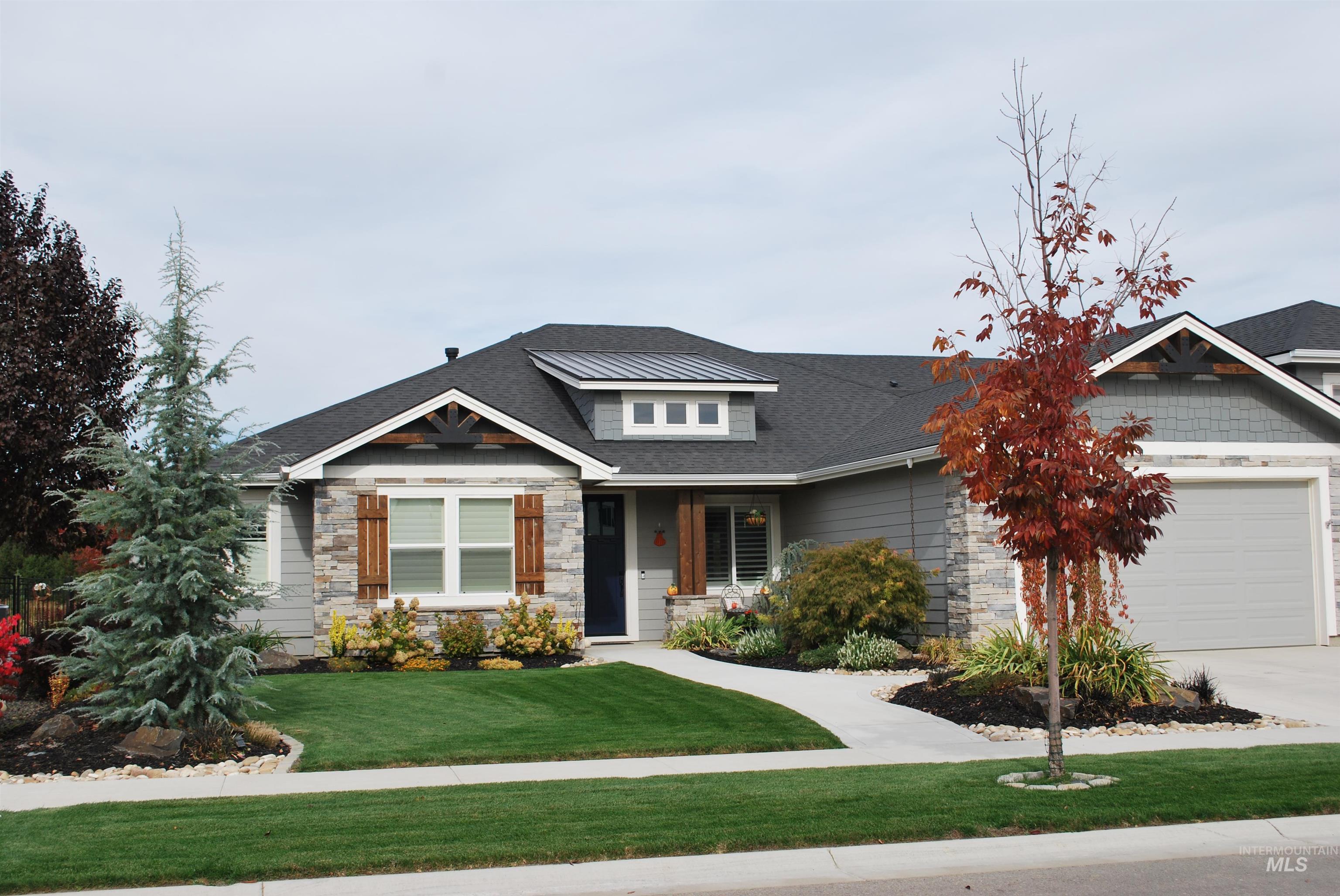 Lake Pointe Real Estate Listings Main Image