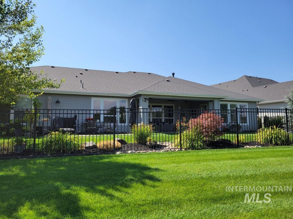 10168 W Shumard Dr Property Photo 2