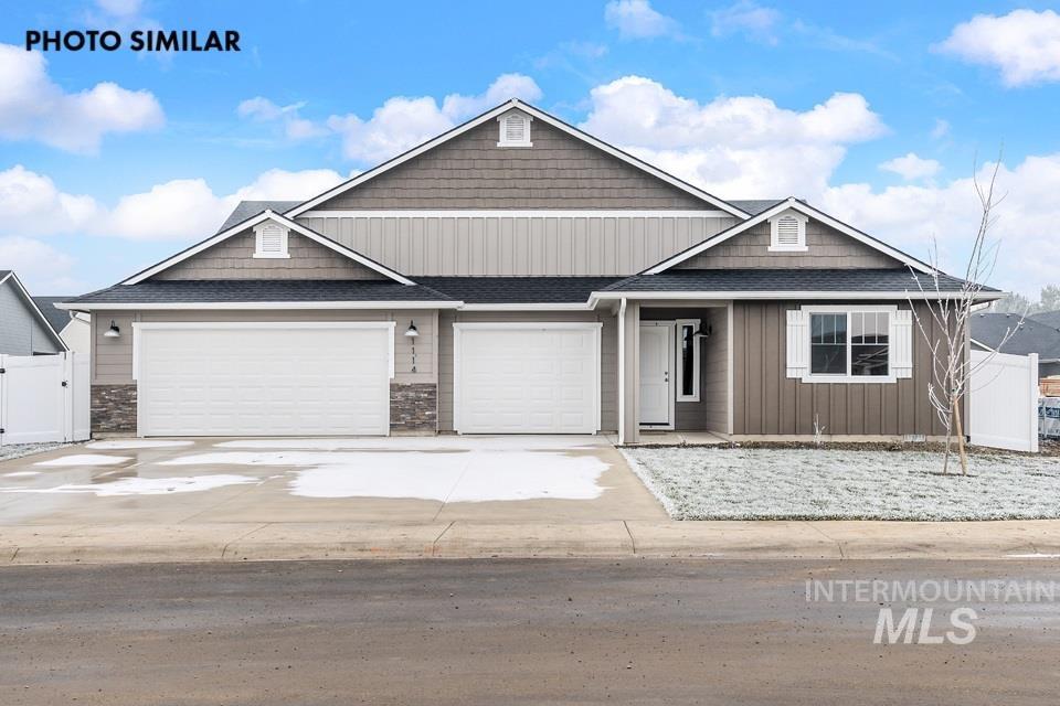 1005 Portage Way Property Photo