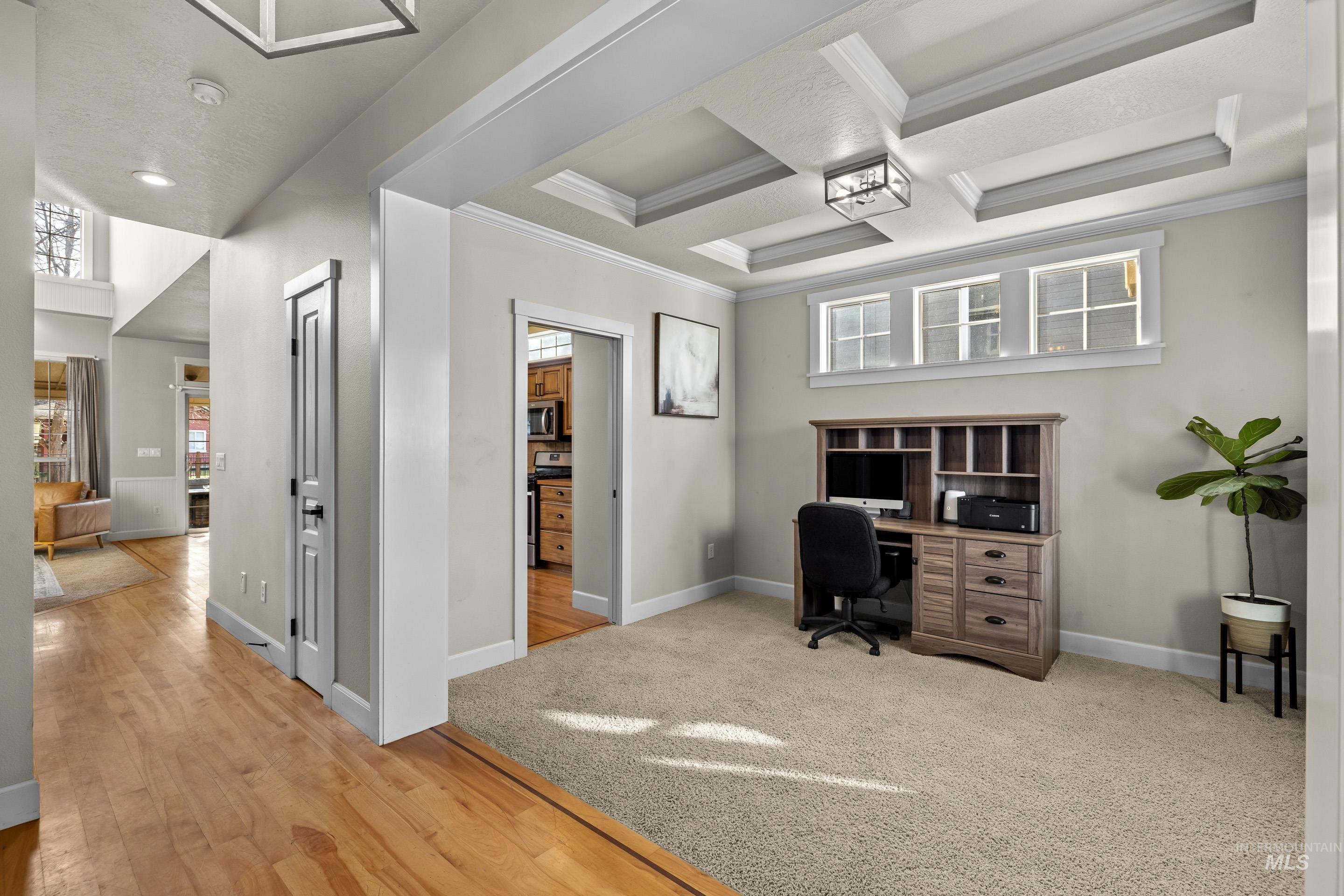 3774 N Legacy Common Ave Property Photo 4