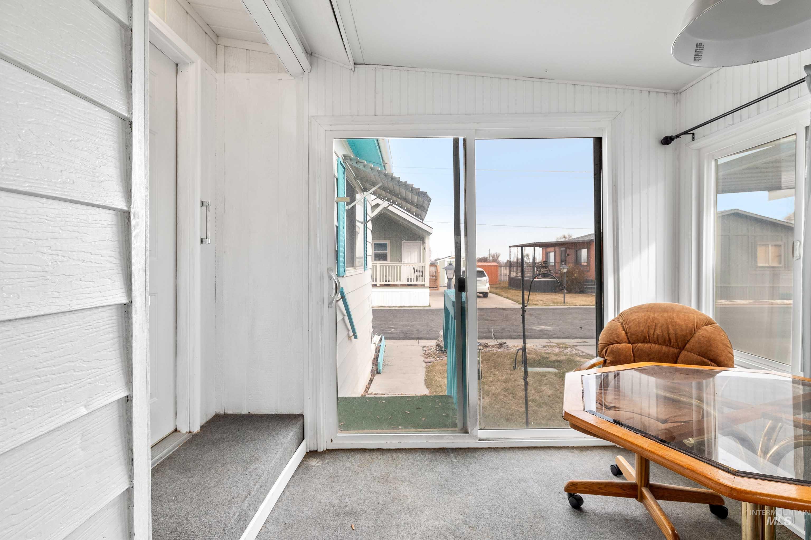 419 Fruitland Avenue Property Photo 3