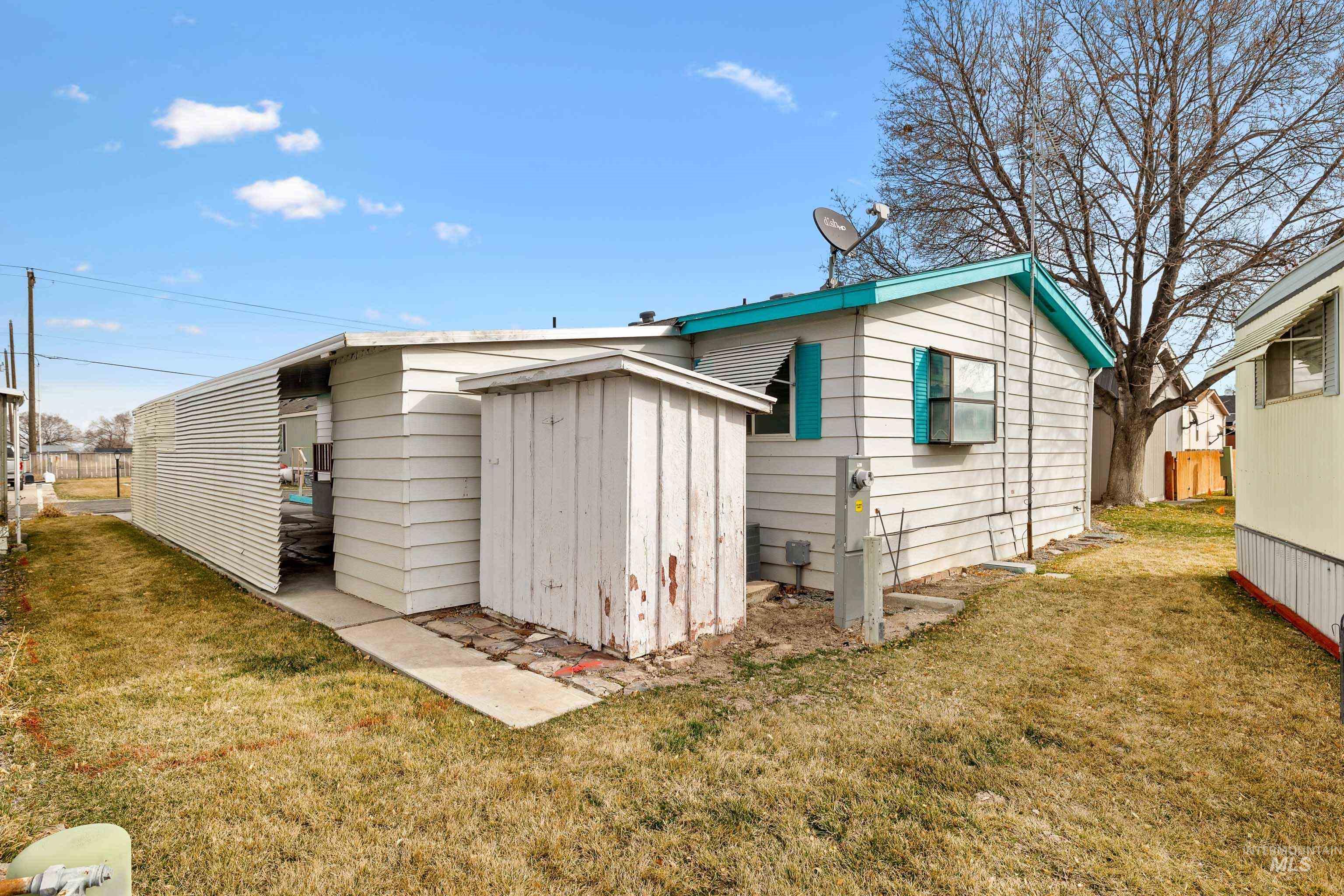 419 Fruitland Avenue Property Photo 24