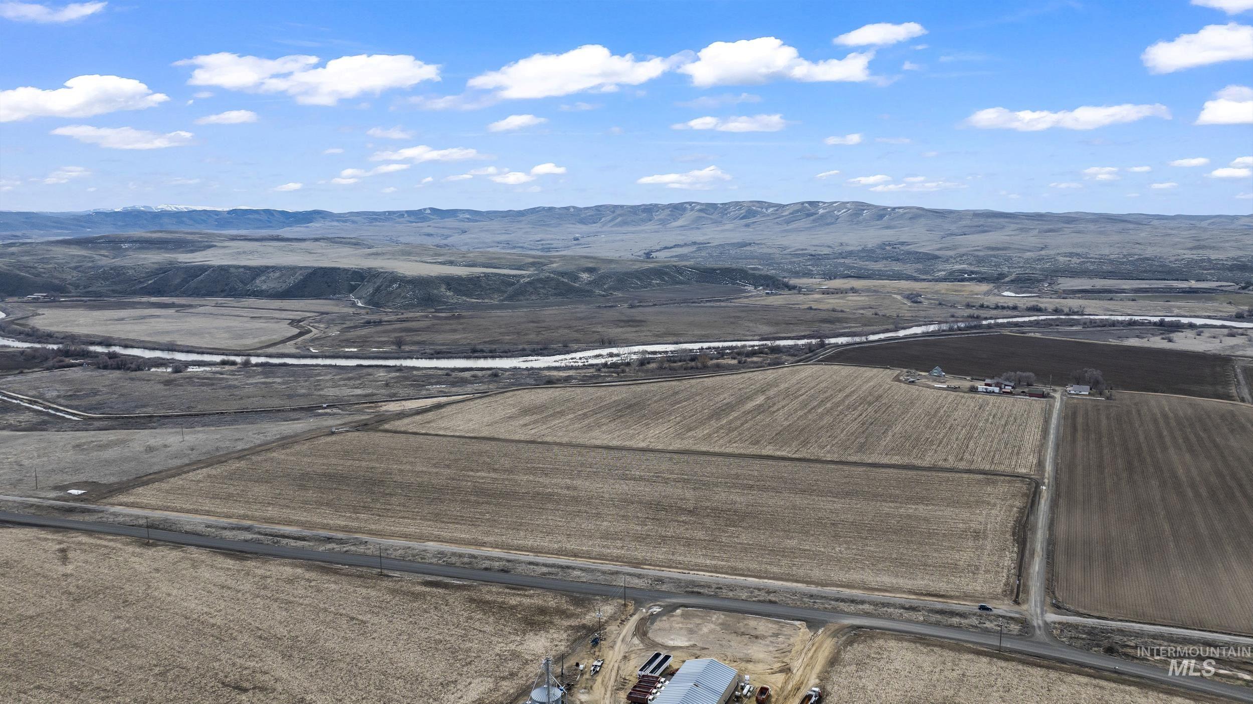 2117 Weiser River Road Property Photo 10