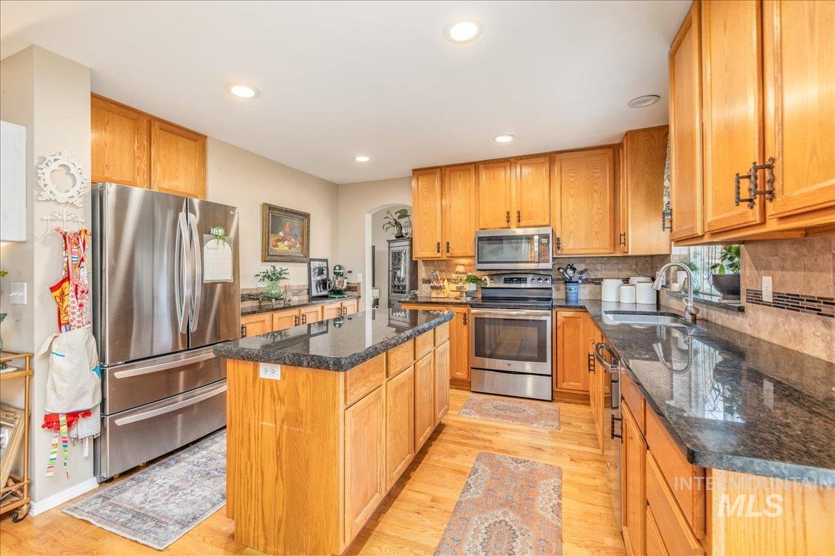 5144 N Marsh Ave Property Photo 13