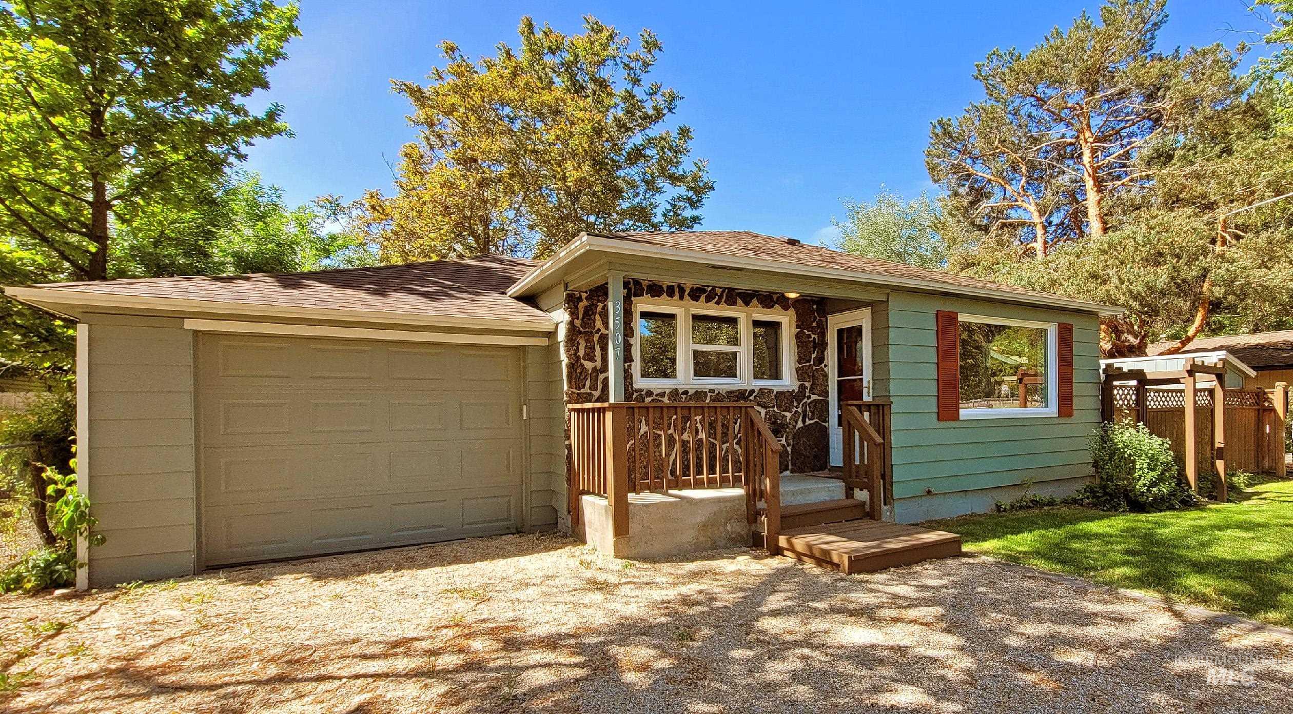 3507 W Alpine Street Property Photo 1