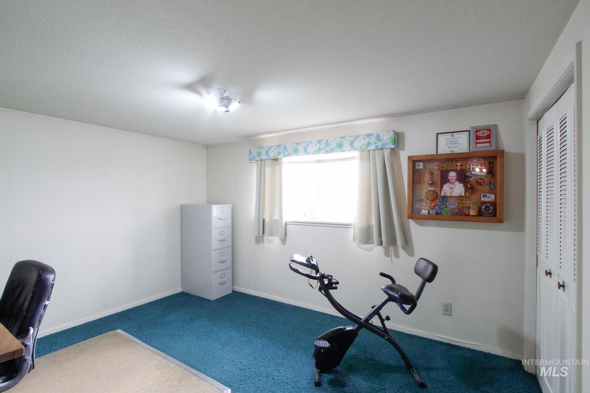 17050 Midland Blvd Property Photo 11