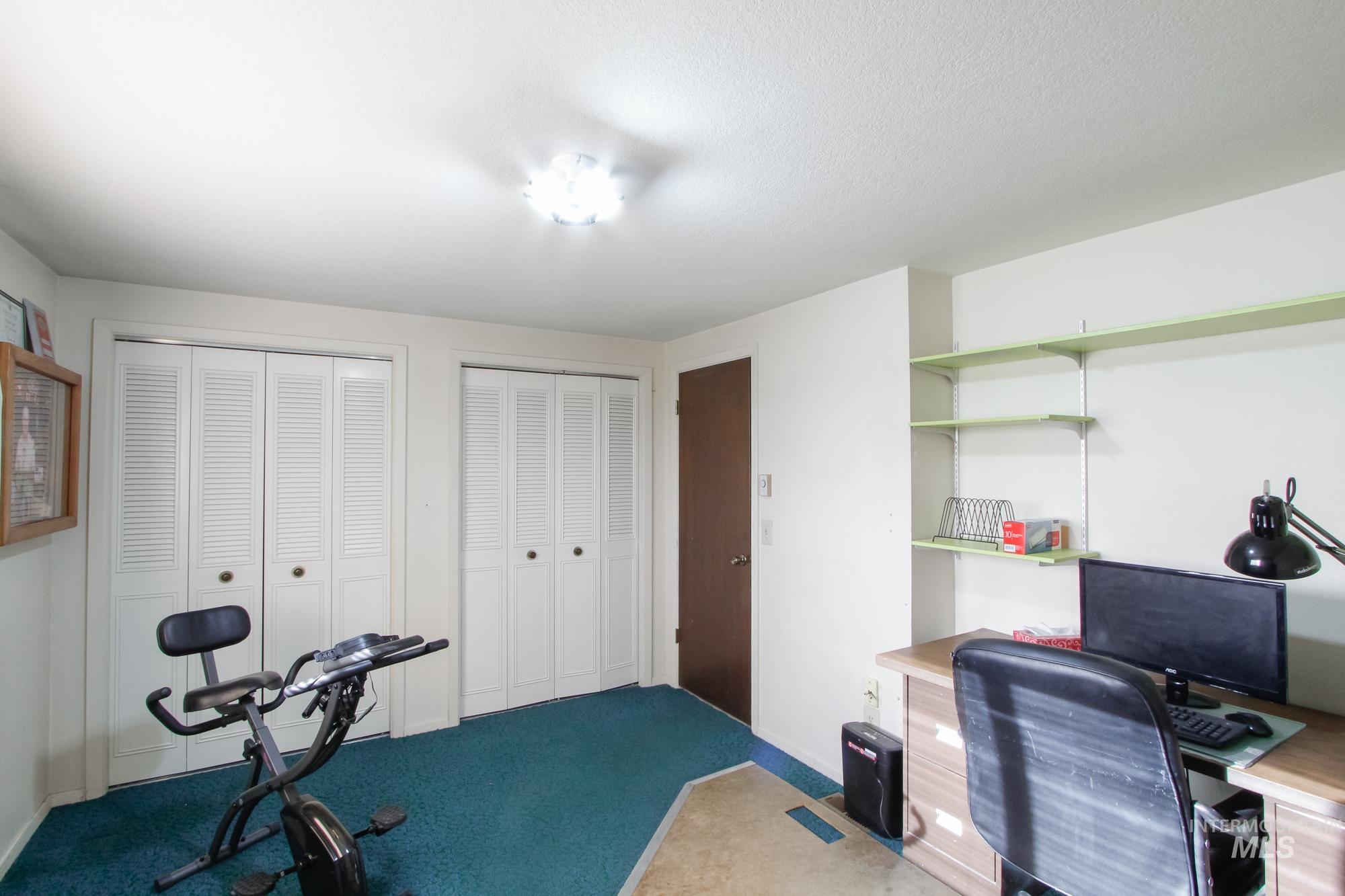 17050 Midland Blvd Property Photo 12