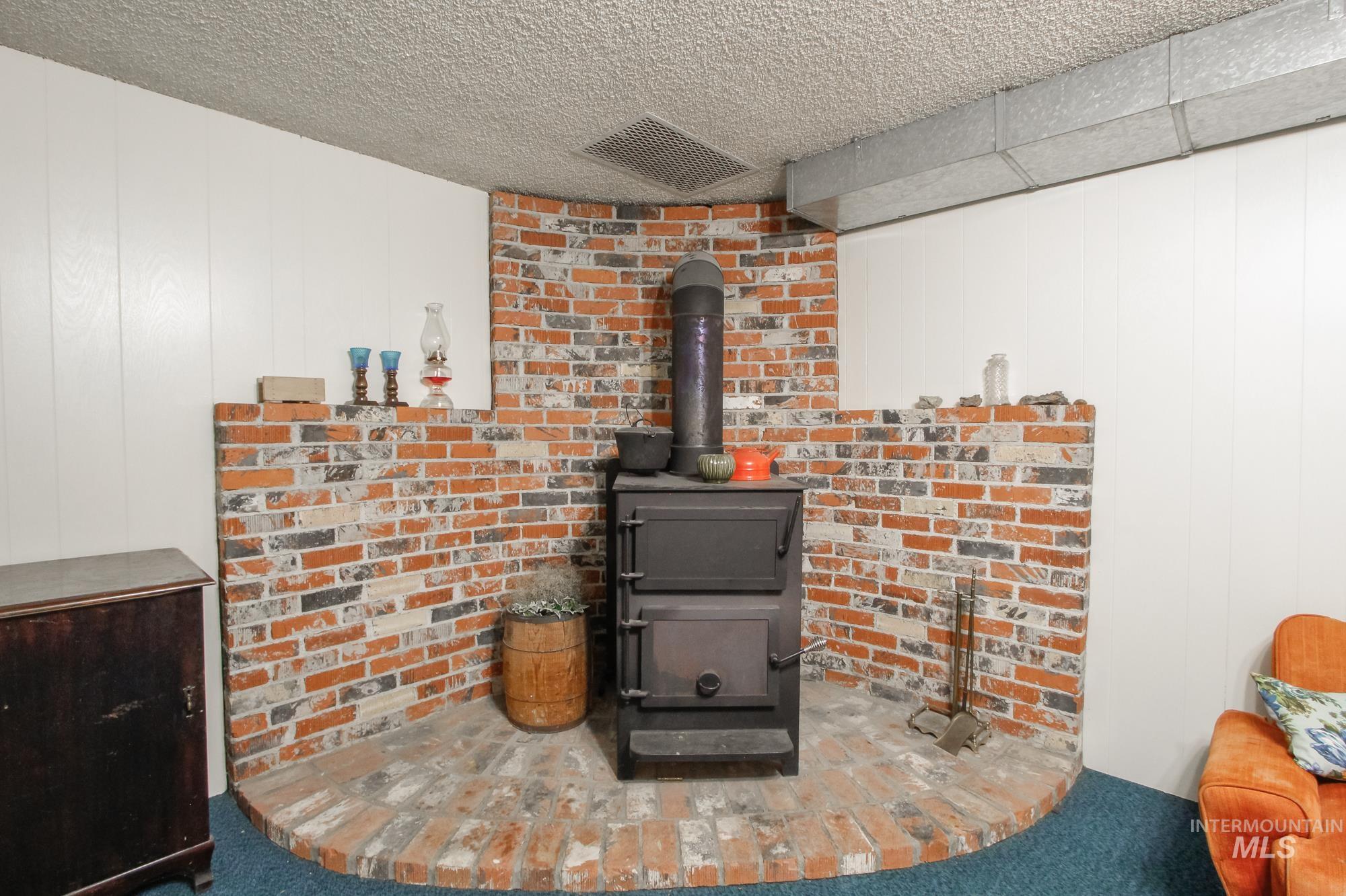 17050 Midland Blvd Property Photo 23