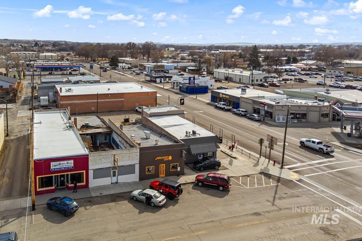 6 N Main Property Photo
