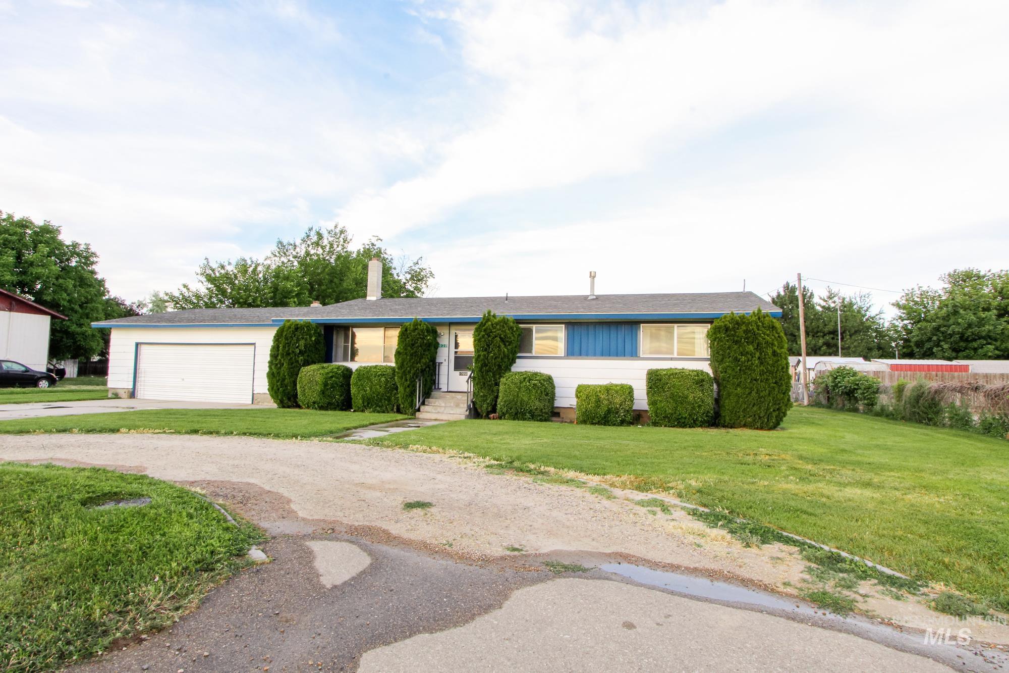 17050 Midland Blvd Property Photo 8