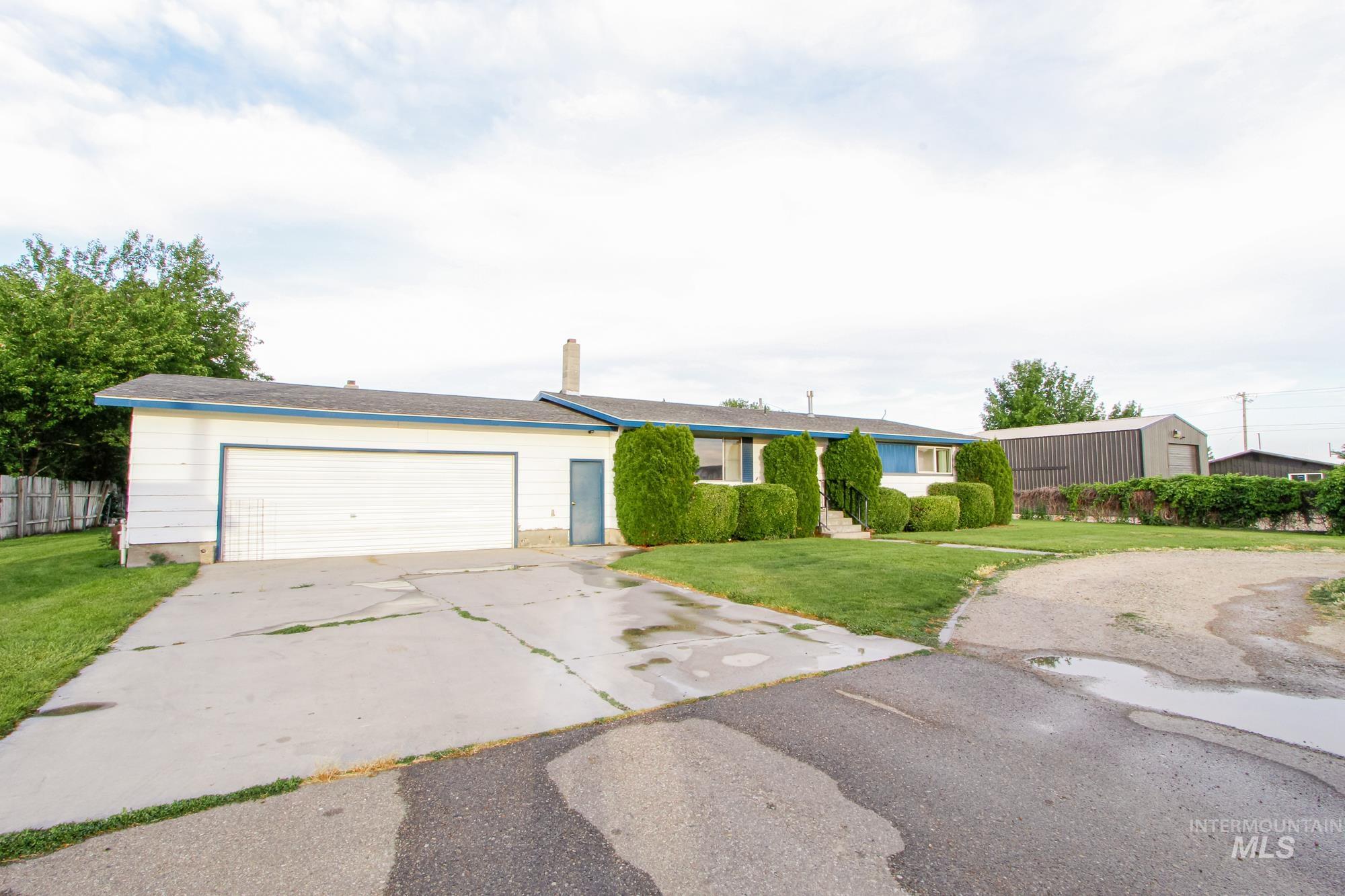 17050 Midland Blvd Property Photo 9
