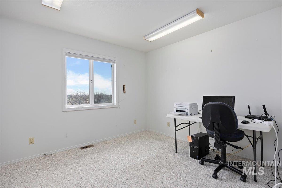 3610 E 3850 N Property Photo 28