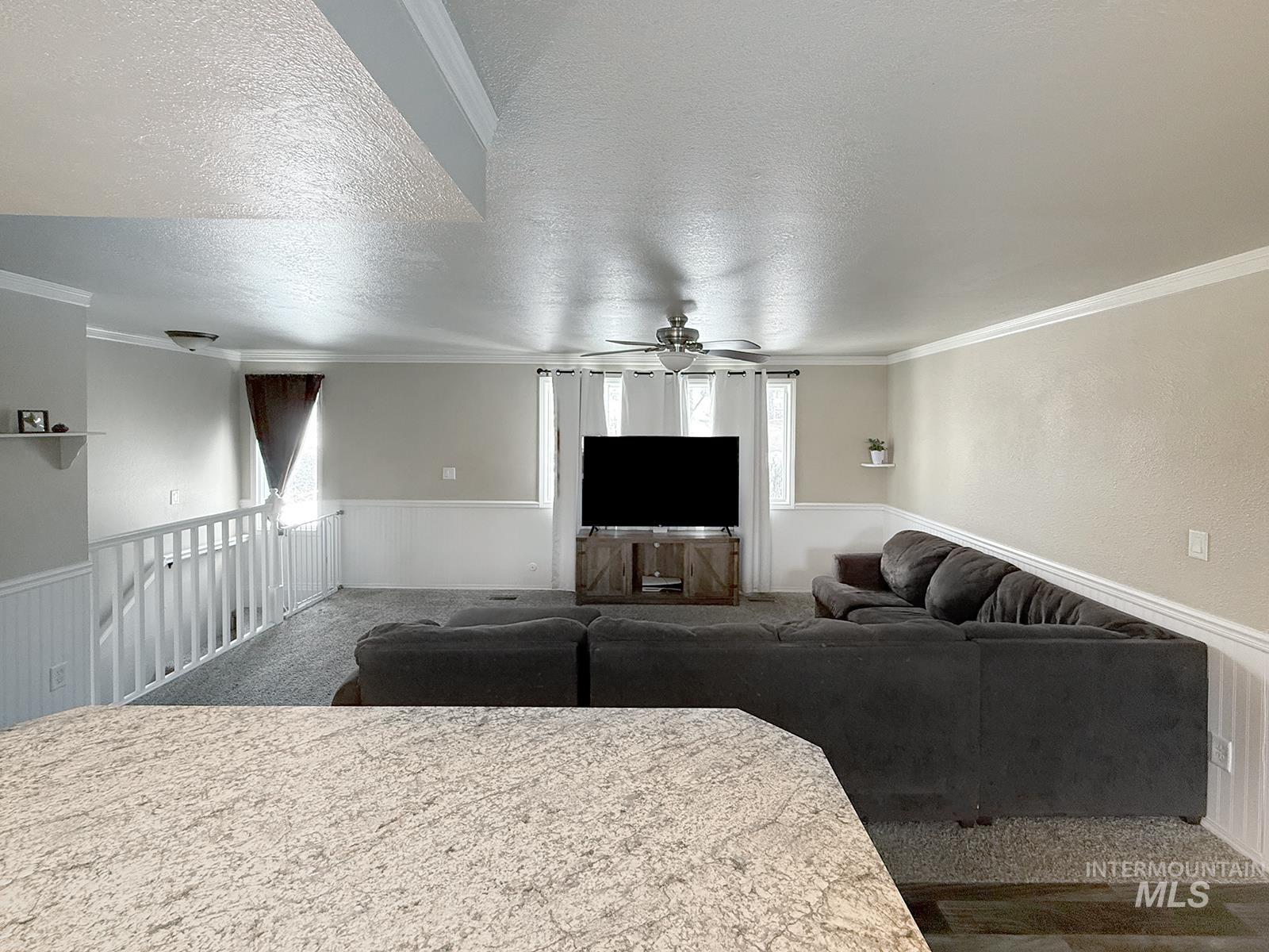 2262 Terrace Drive Property Photo 8