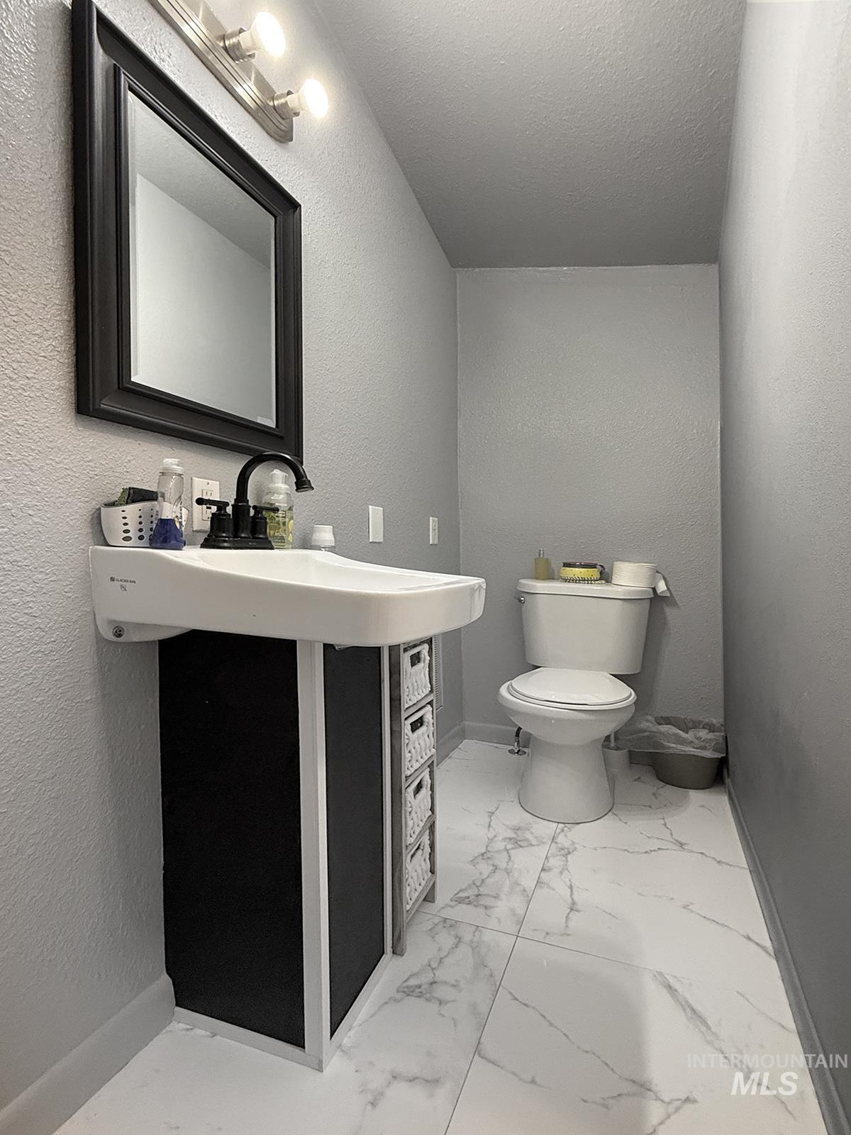 2262 Terrace Drive Property Photo 16