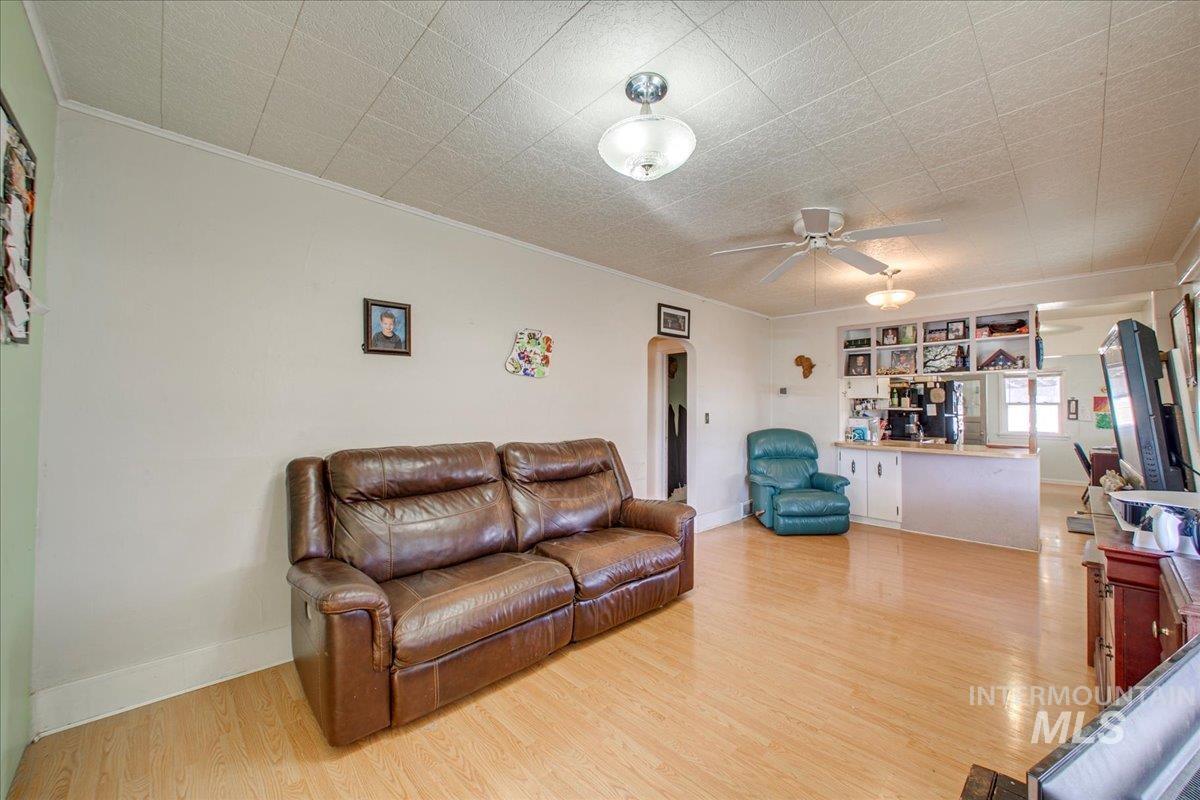 512 7th Street S Property Photo 5