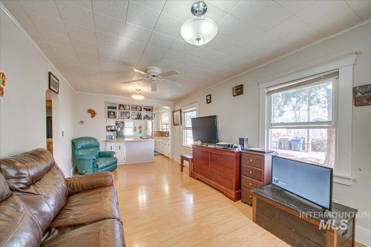 512 7th Street S Property Photo 6