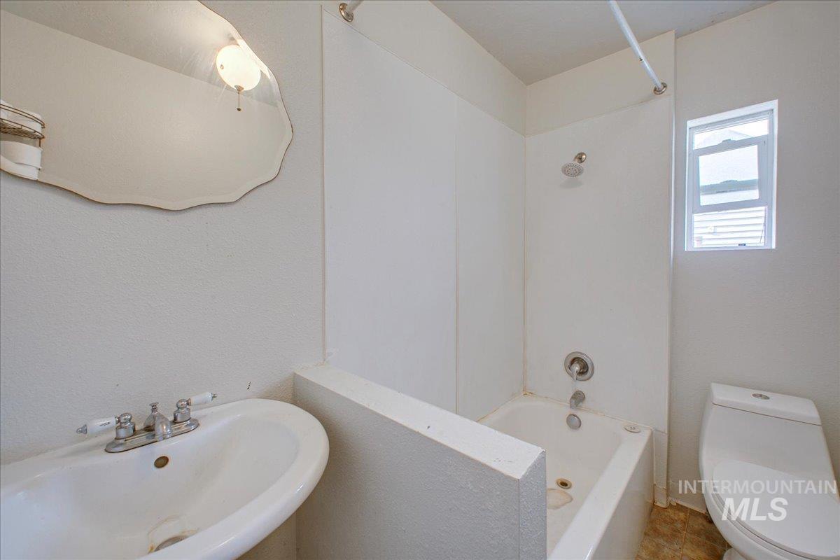 512 7th Street S Property Photo 10