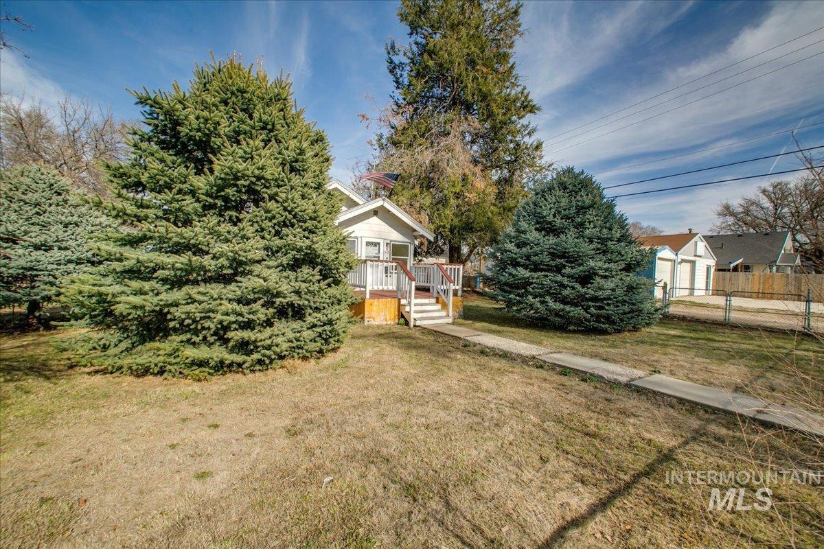 512 7th Street S Property Photo 23
