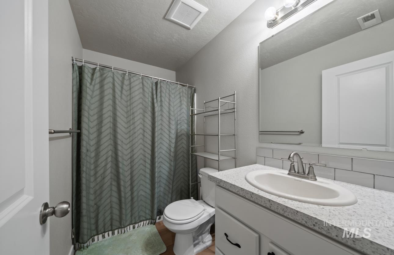 12443 Varga St. Property Photo 22