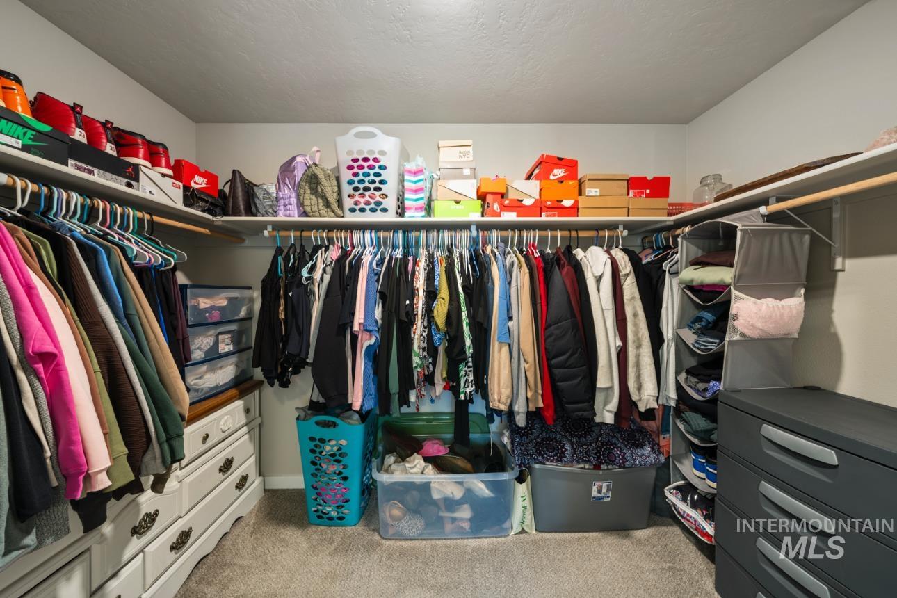 12443 Varga St. Property Photo 25