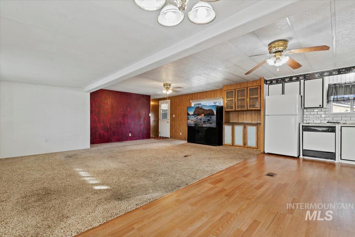 157 S Sunlight Avenue Property Photo 10