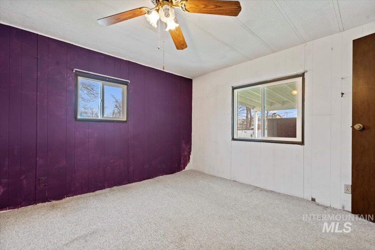 157 S Sunlight Avenue Property Photo 20