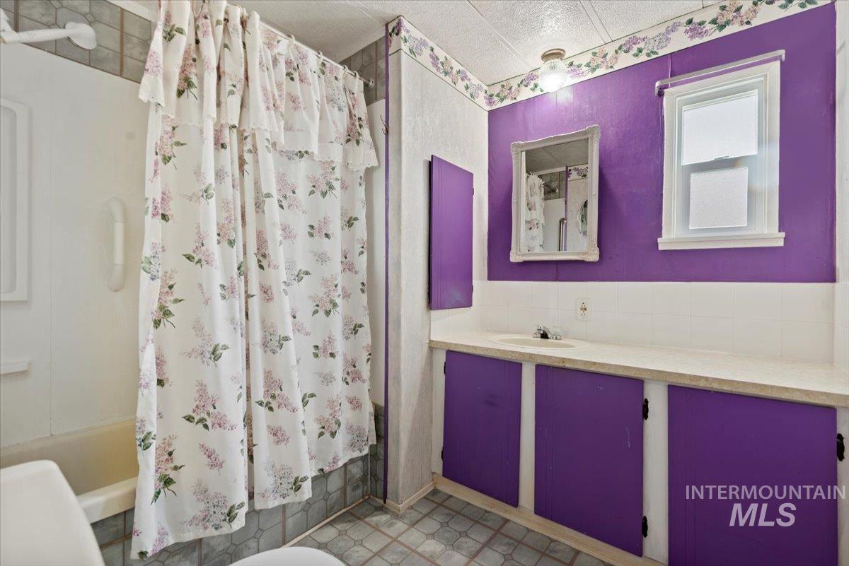 157 S Sunlight Avenue Property Photo 24
