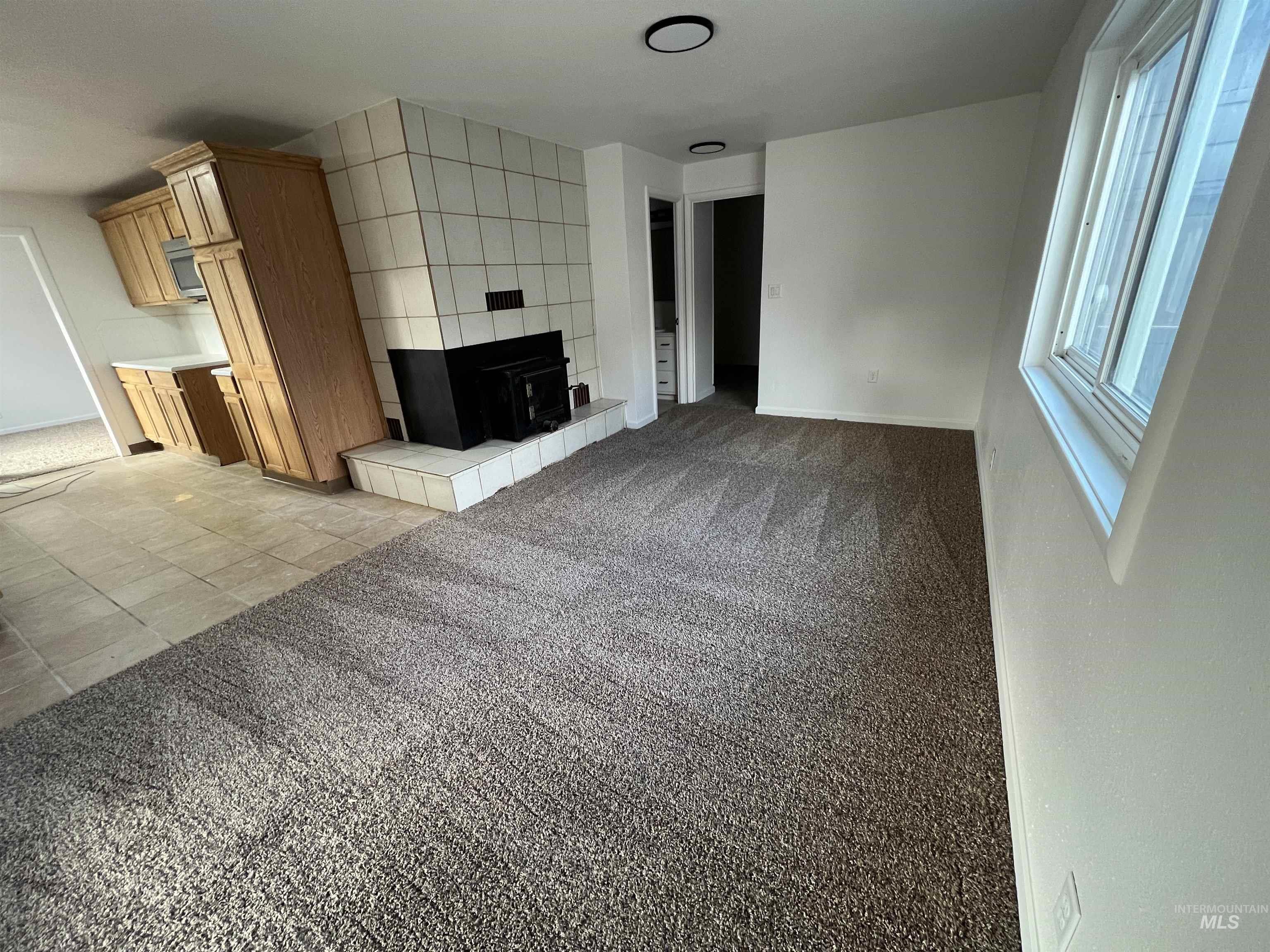2311 Colorado Ave. Property Photo 10