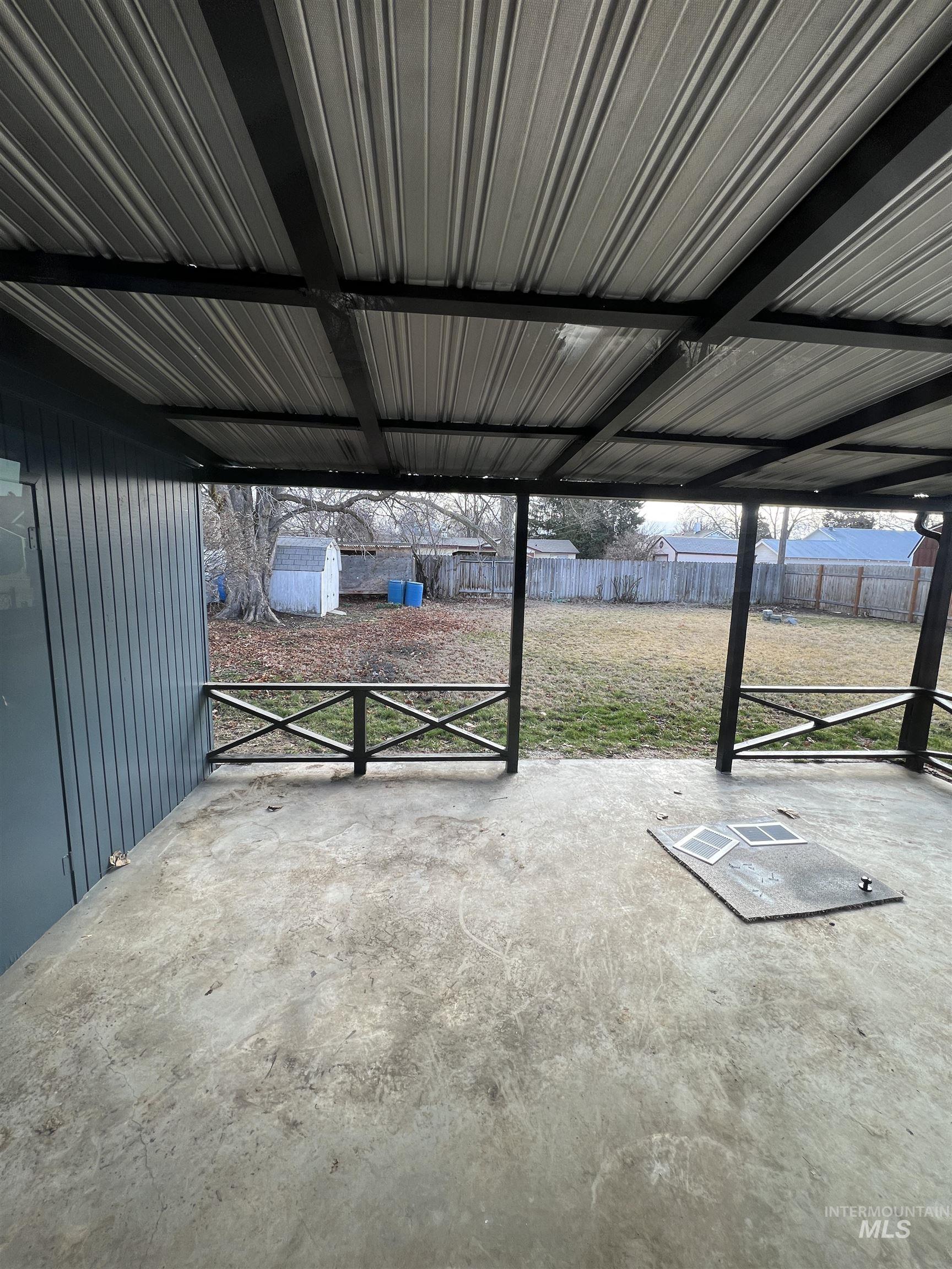 2311 Colorado Ave. Property Photo 17