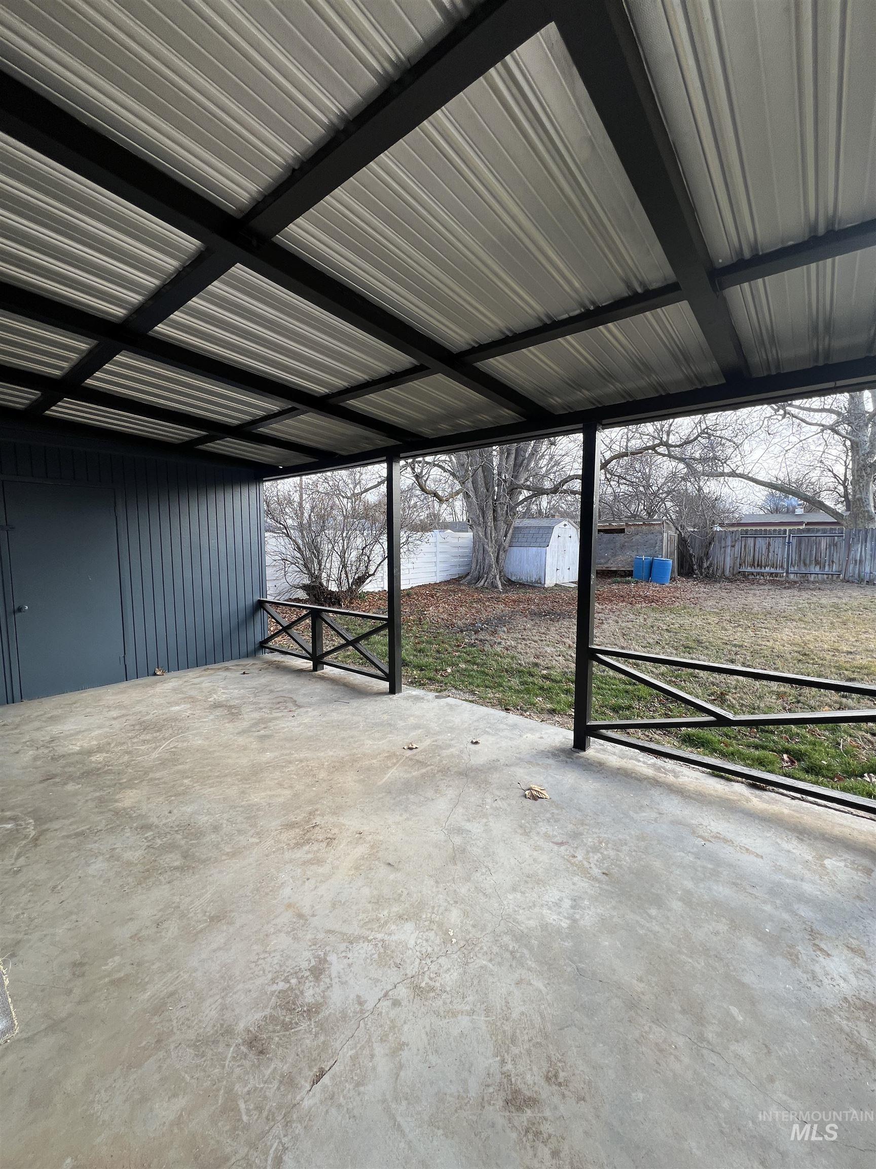 2311 Colorado Ave. Property Photo 18