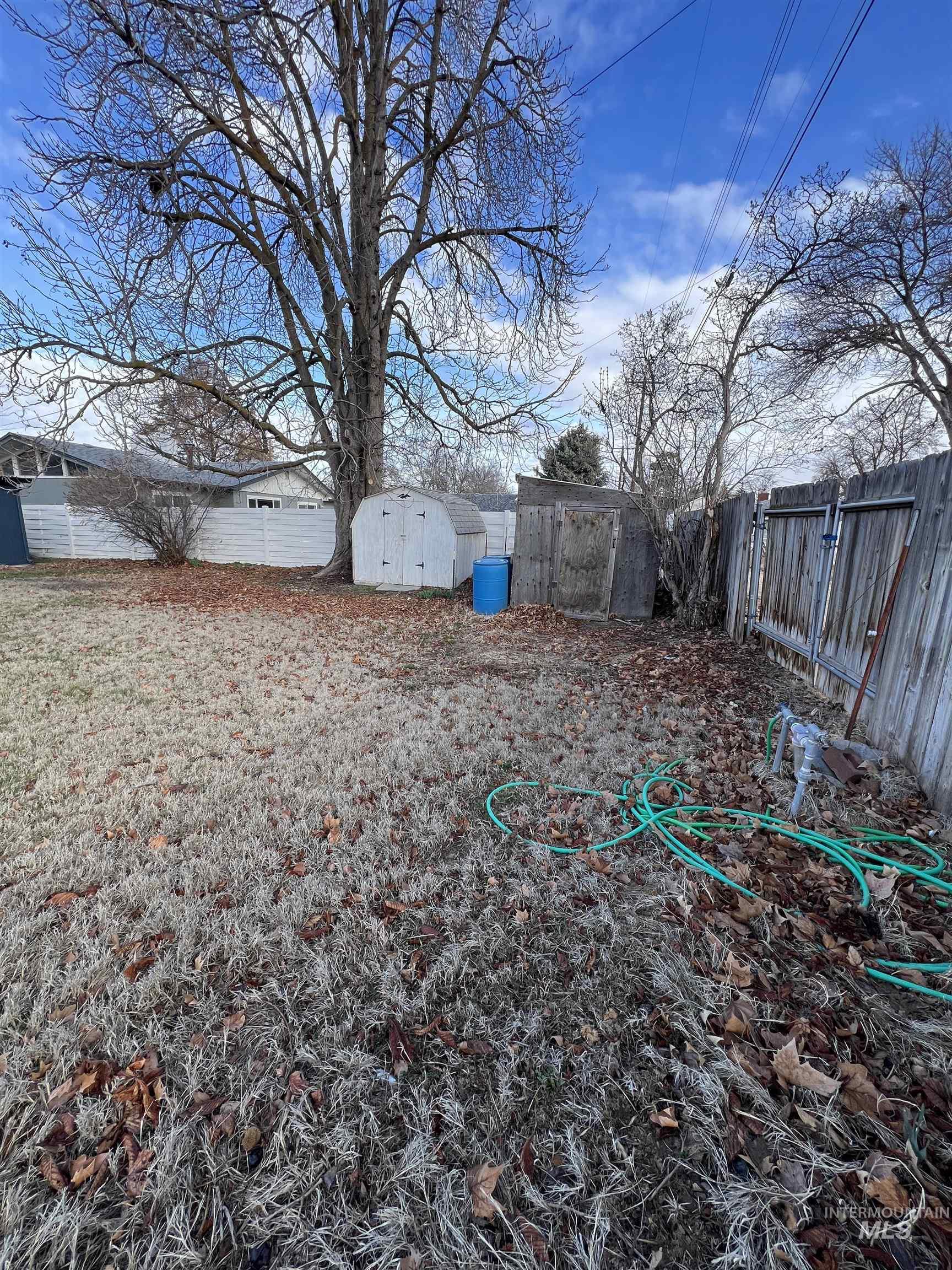 2311 Colorado Ave. Property Photo 23