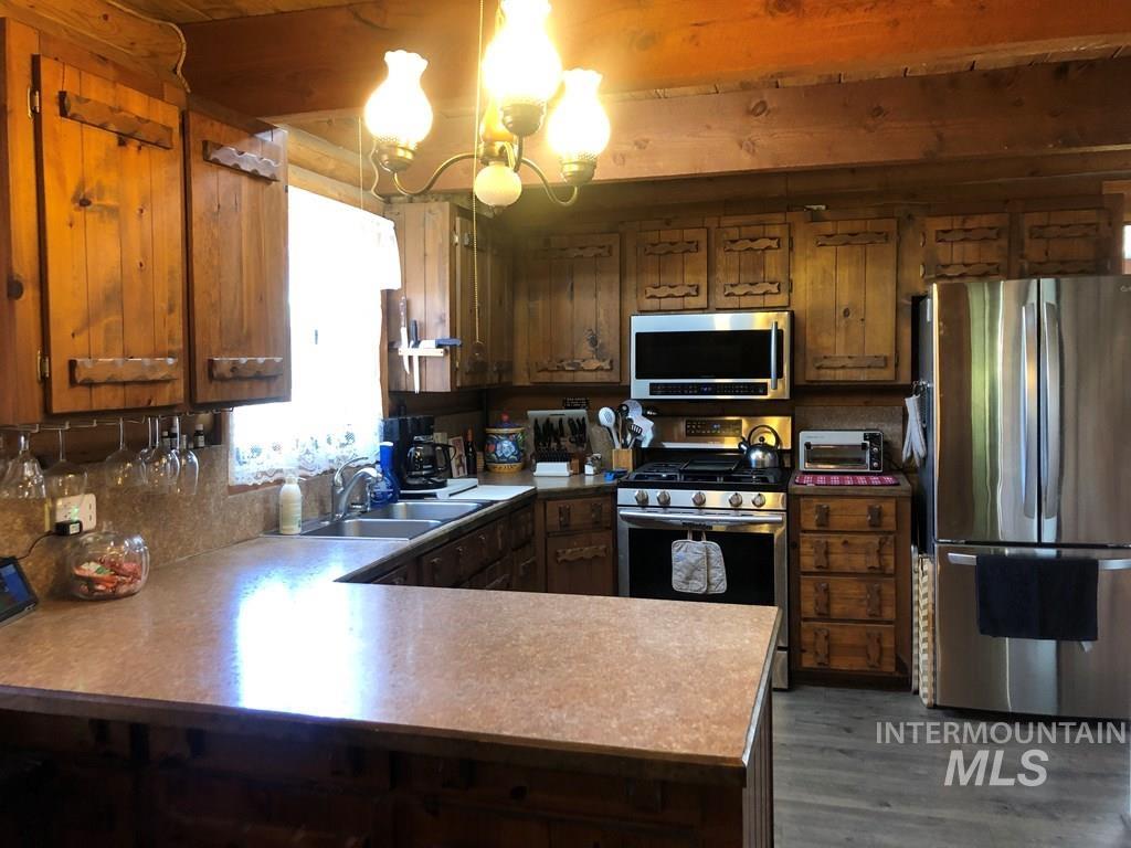 9606 Packer John Rd Property Photo 9