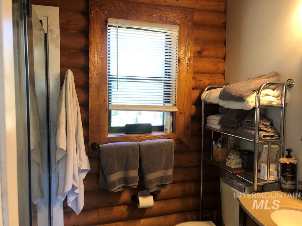 9606 Packer John Rd Property Photo 16