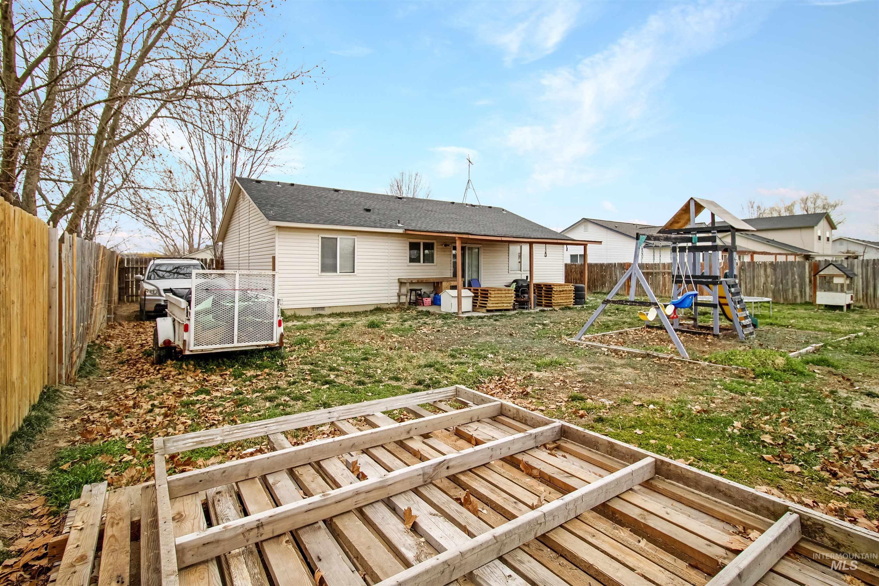 1071 Valley Ct Property Photo 27