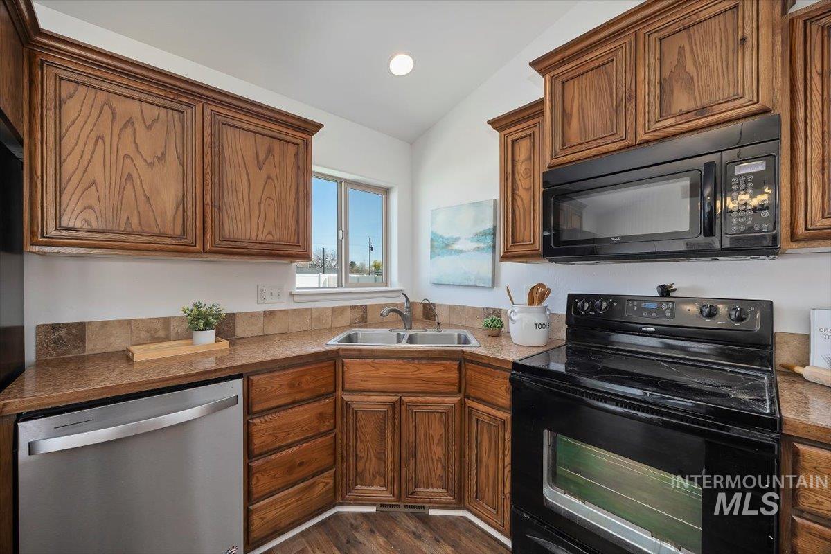 2603 Denali Dr. Property Photo 12