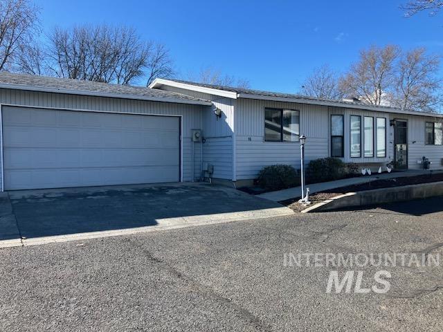 1128 Burrell Avenue Property Photo