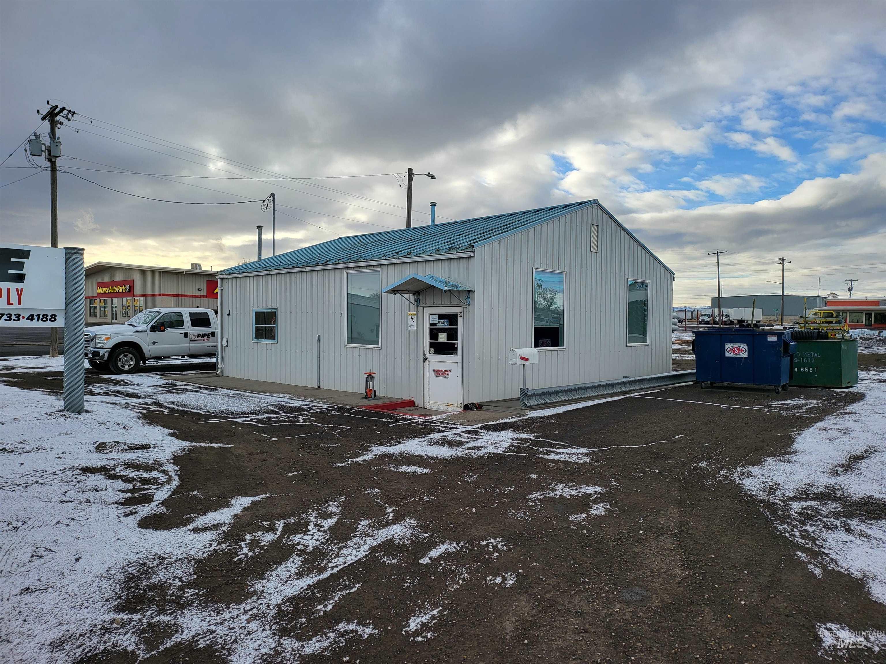1790 Kimberly Road Property Photo