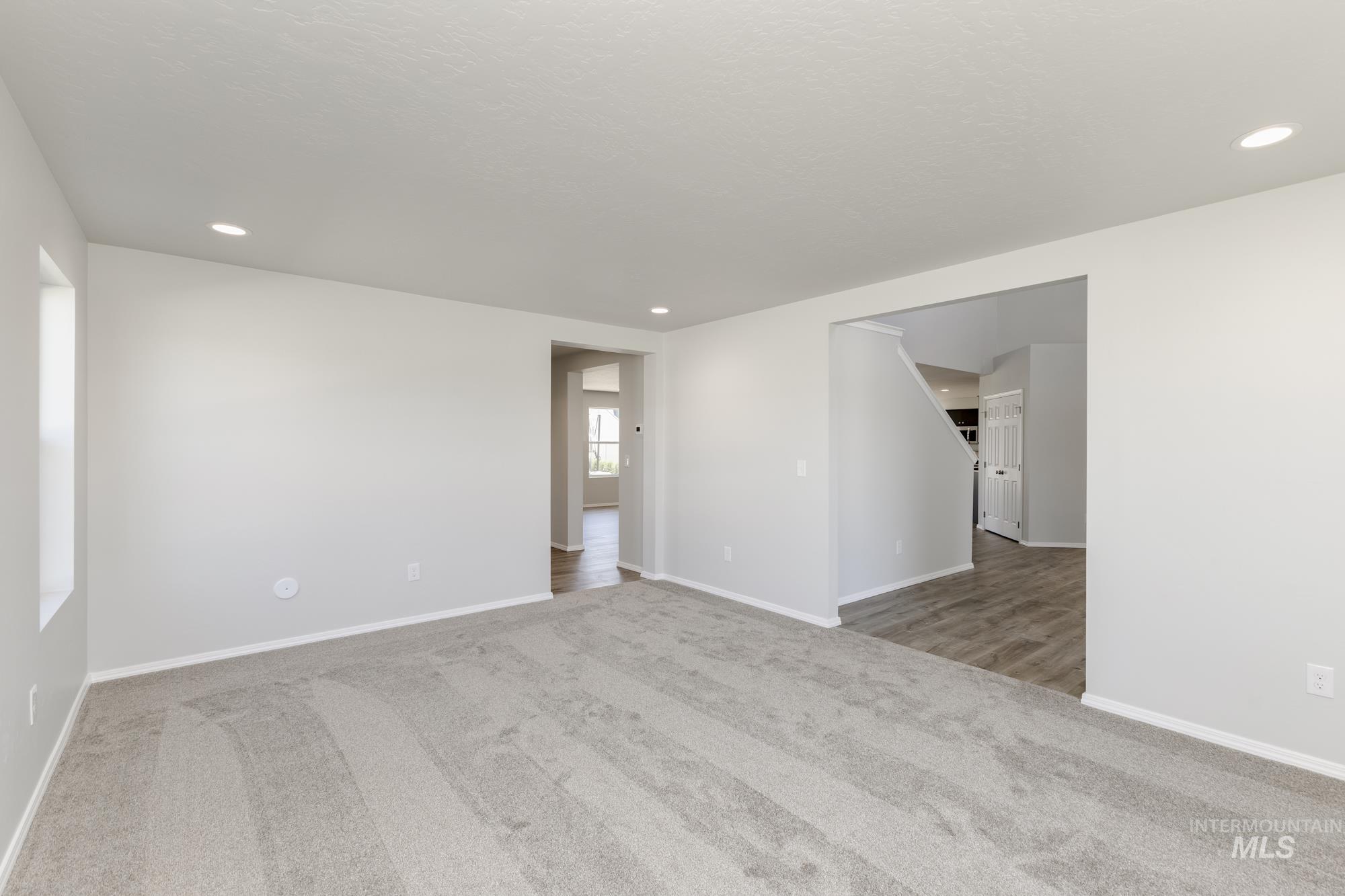 318 Jadeite Ave Property Photo 13