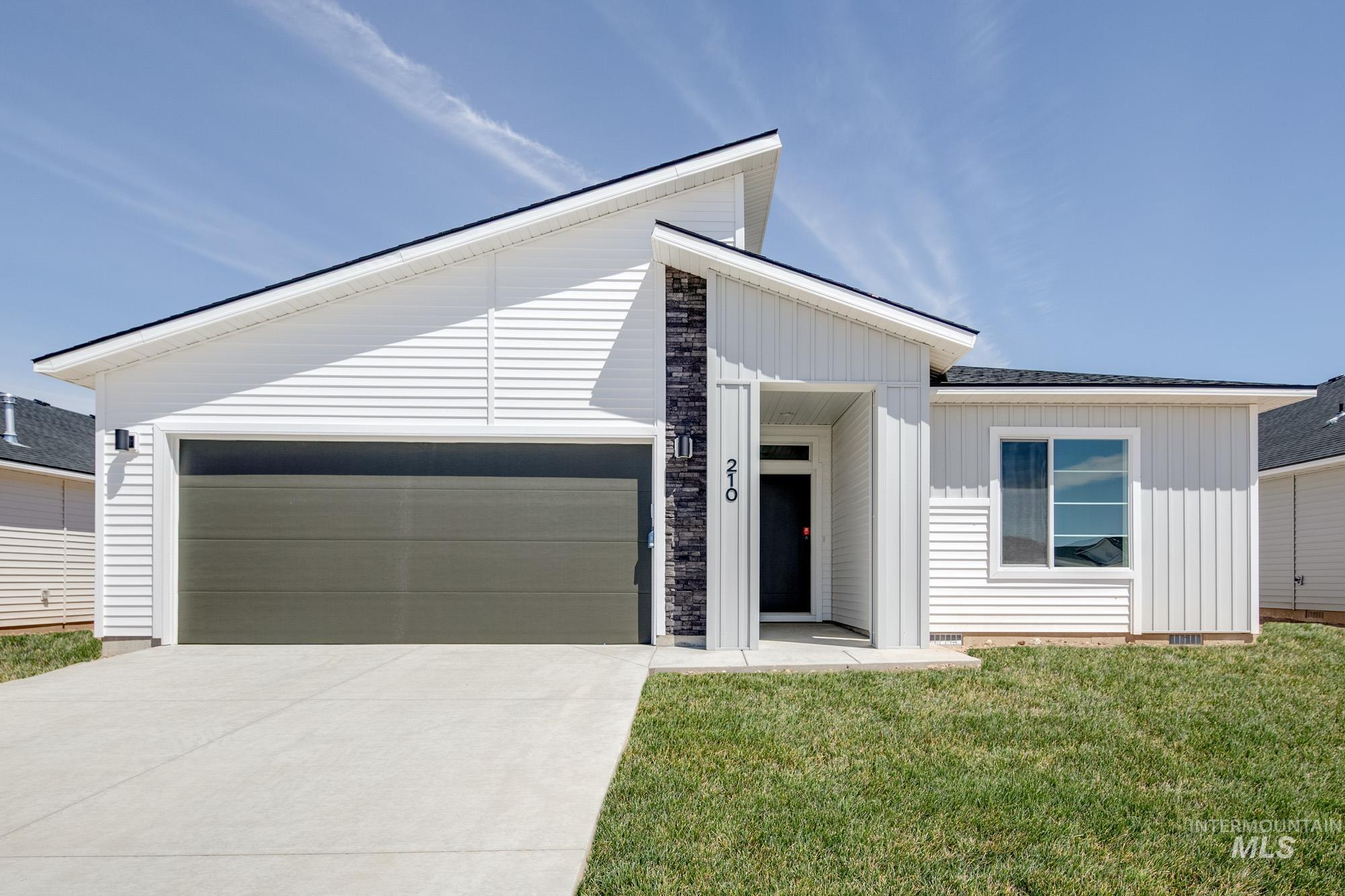 210 Tarragon Way Property Photo 1
