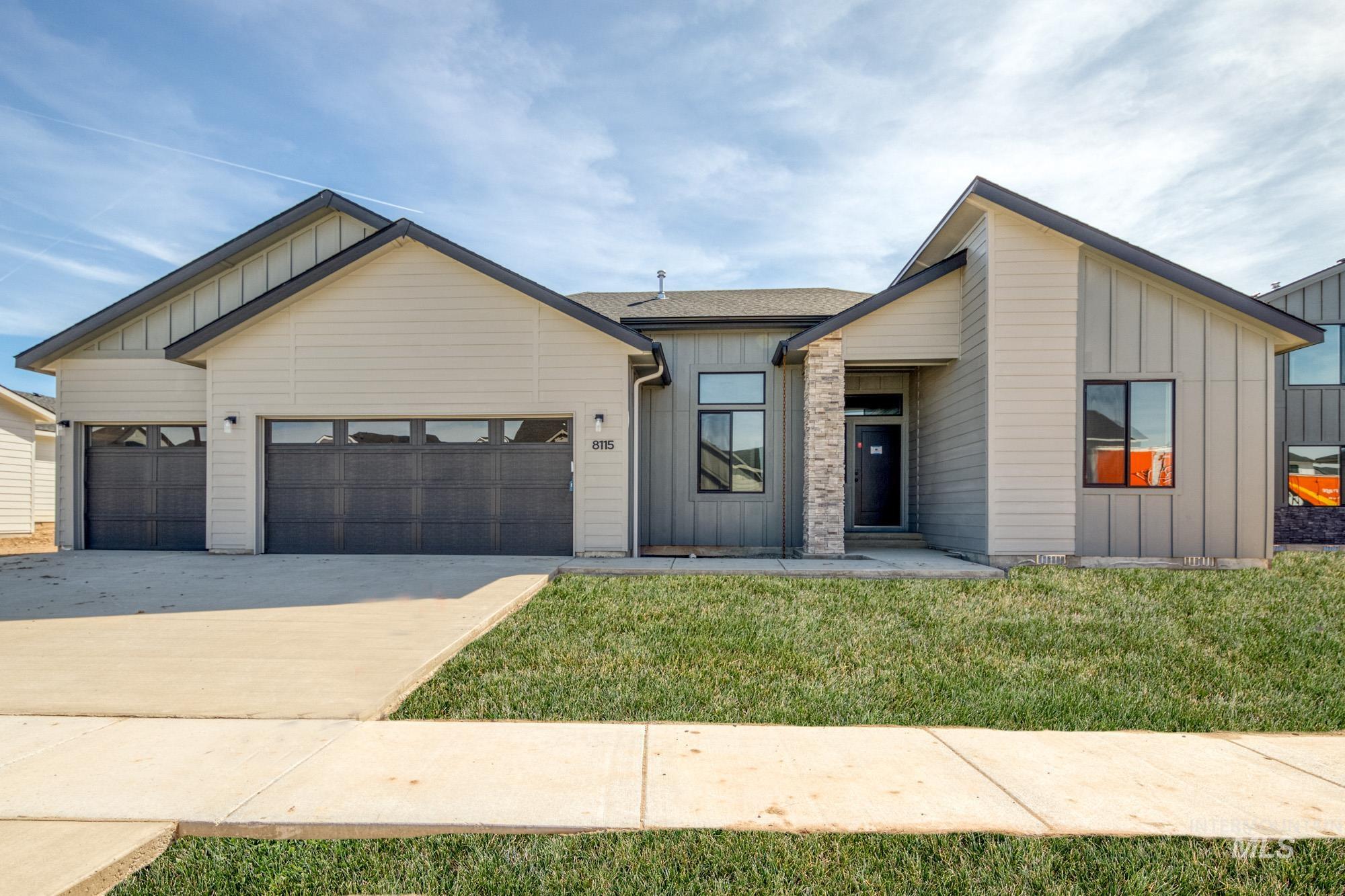 6395 S Banded Eagle Way Property Photo