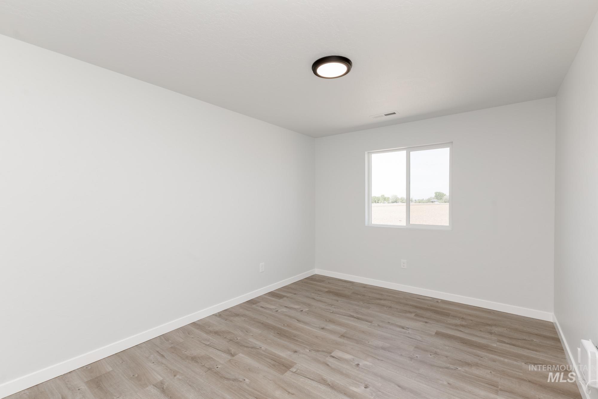 6756 S Lumberton Way Property Photo 11