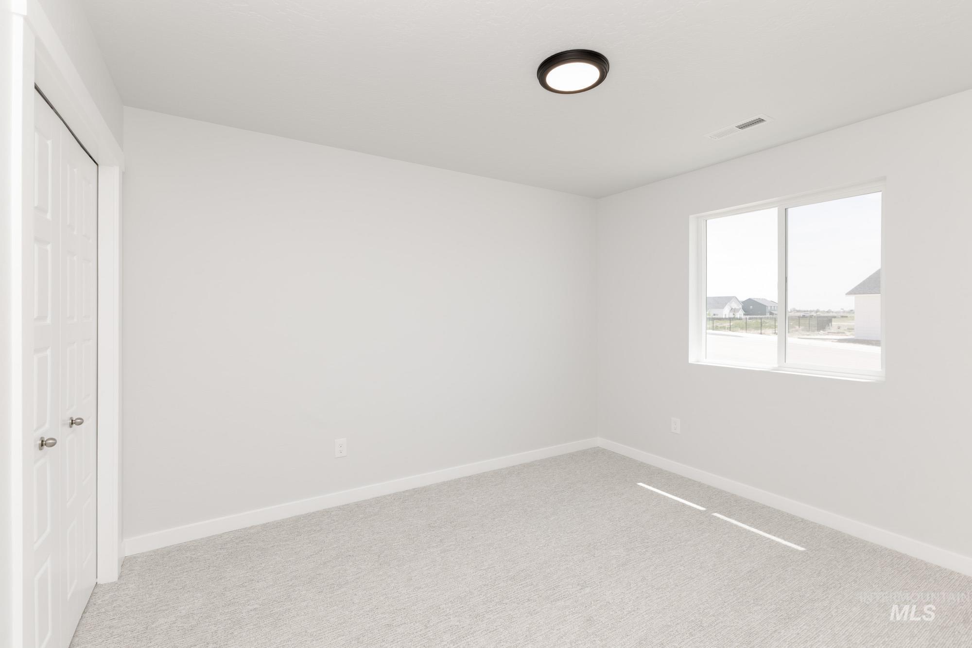 6756 S Lumberton Way Property Photo 13