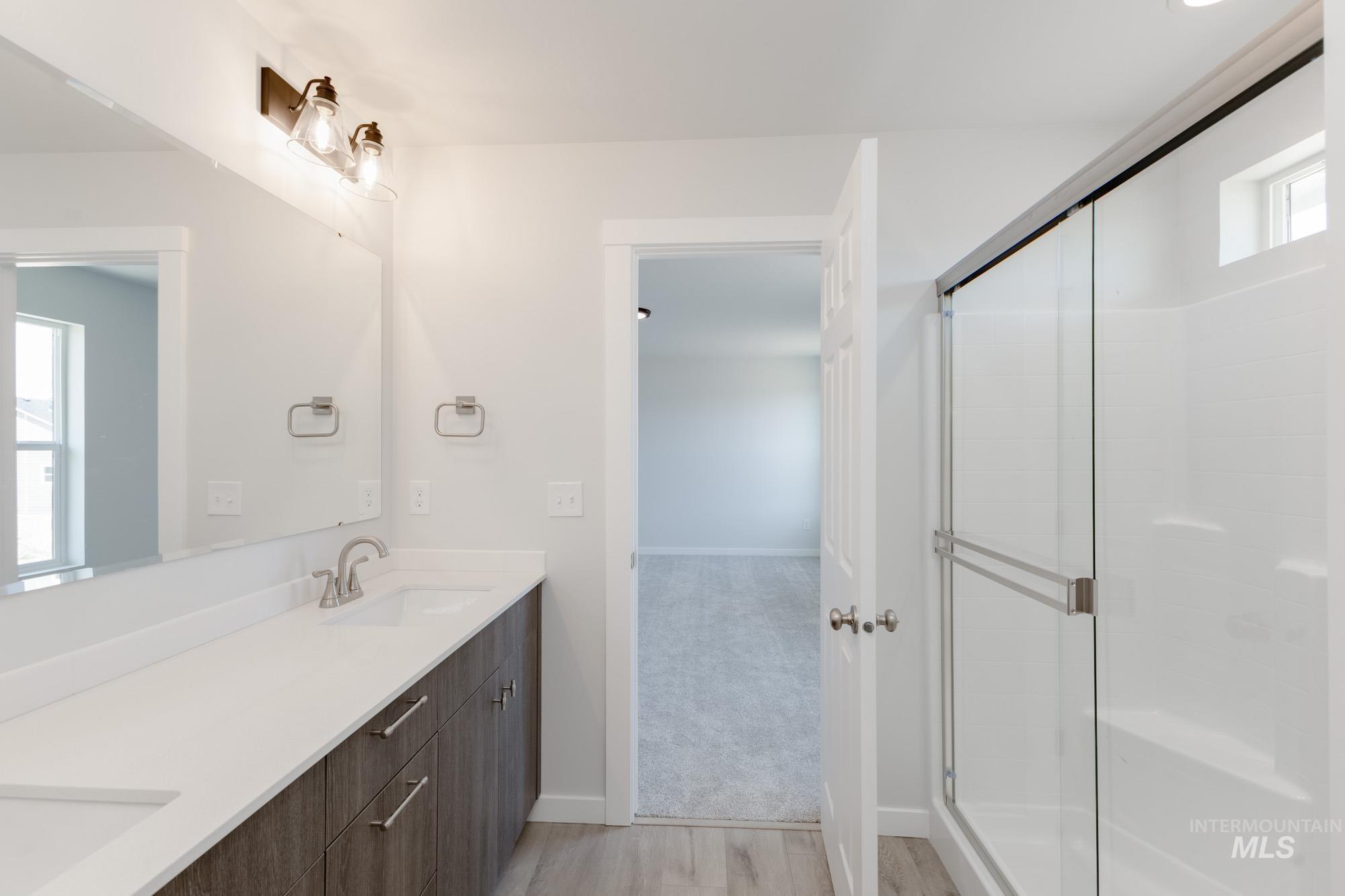 2464 W Minerva St Property Photo 28