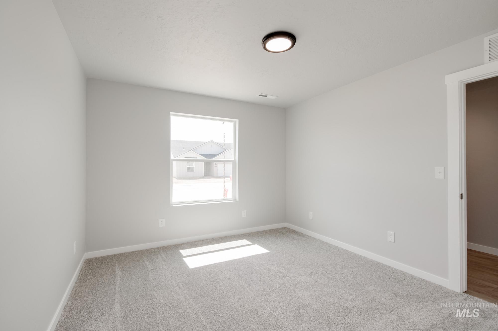 12596 Kinsella St Property Photo 16