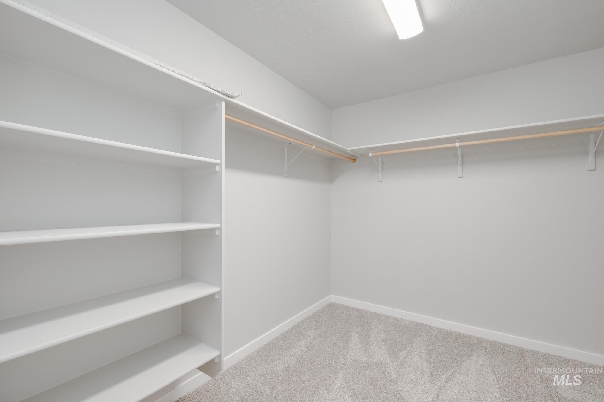 12596 Kinsella St Property Photo 18