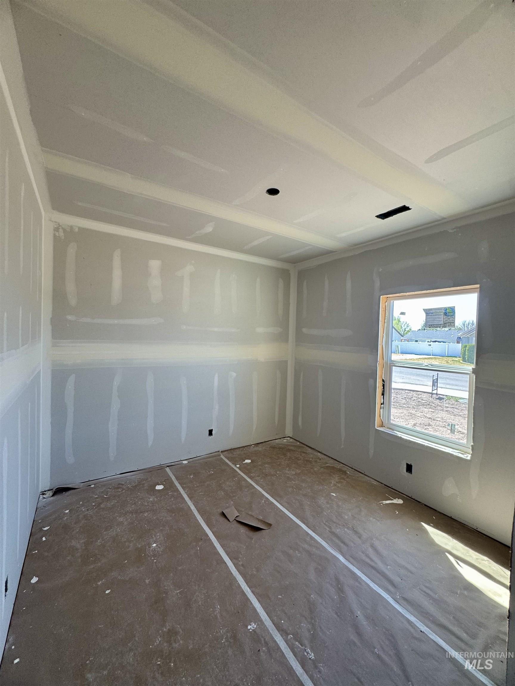 1102 13th Street Property Photo 5