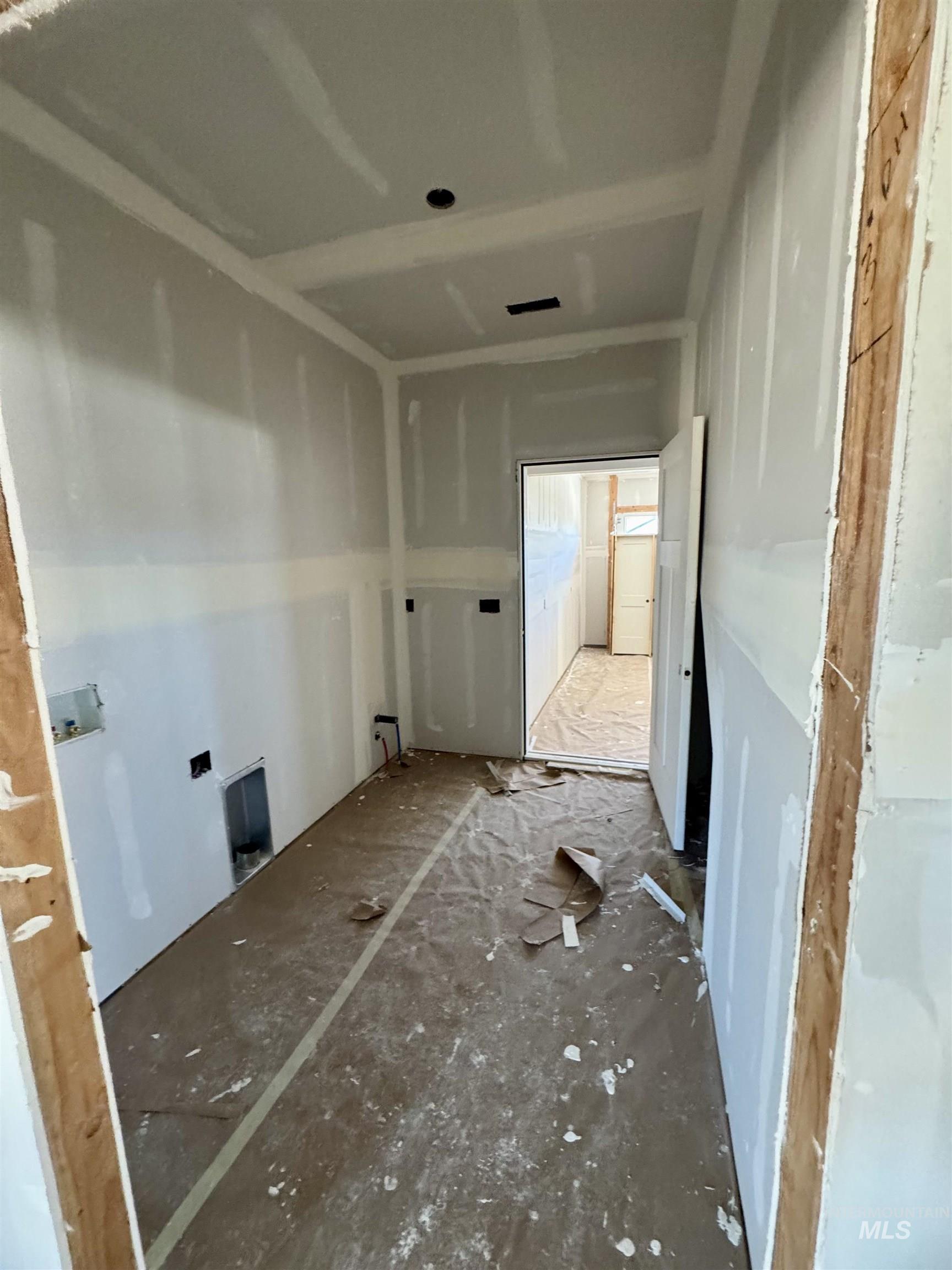 1102 13th Street Property Photo 11