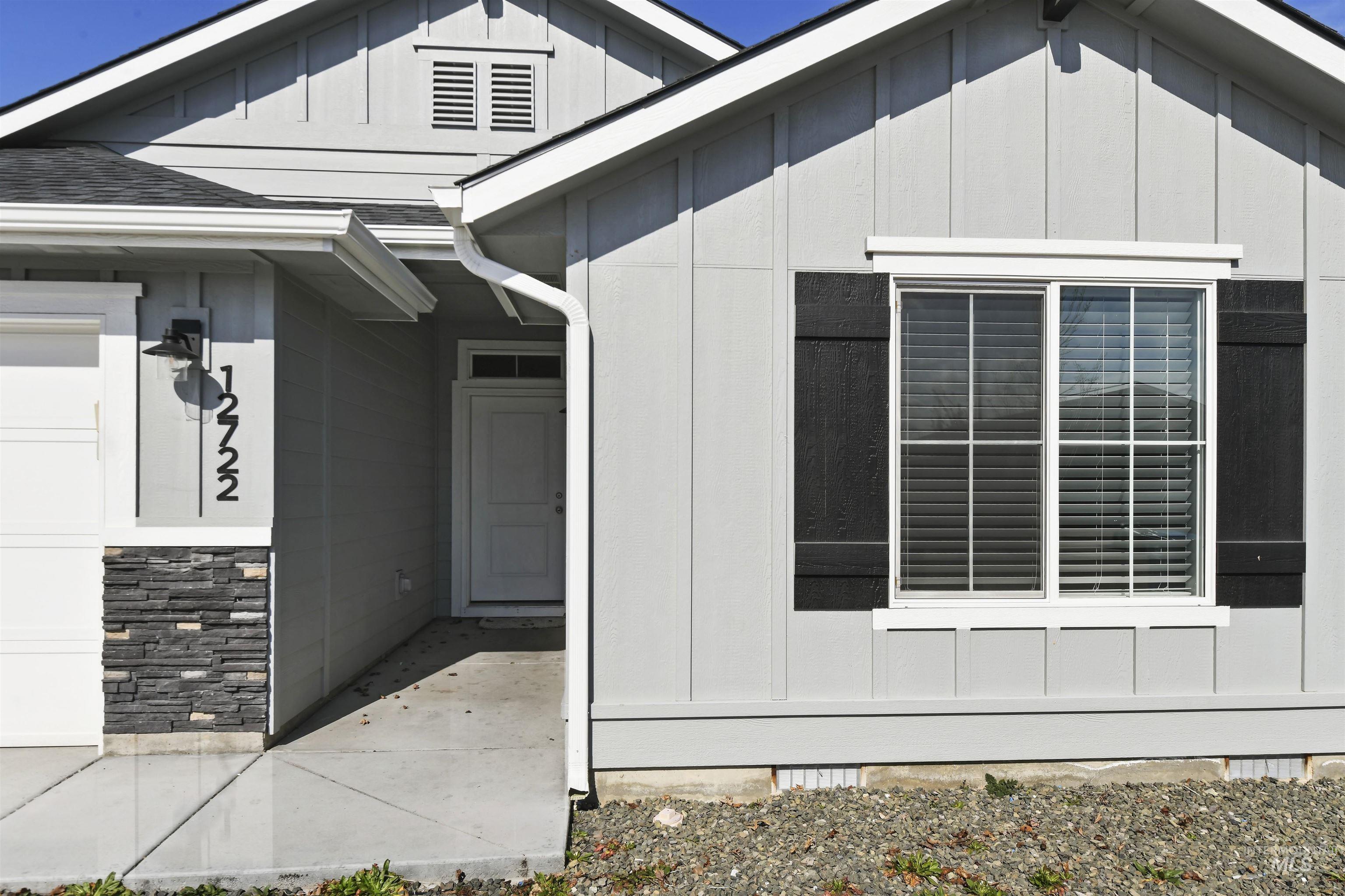 12722 W Fig Ct Property Photo 4