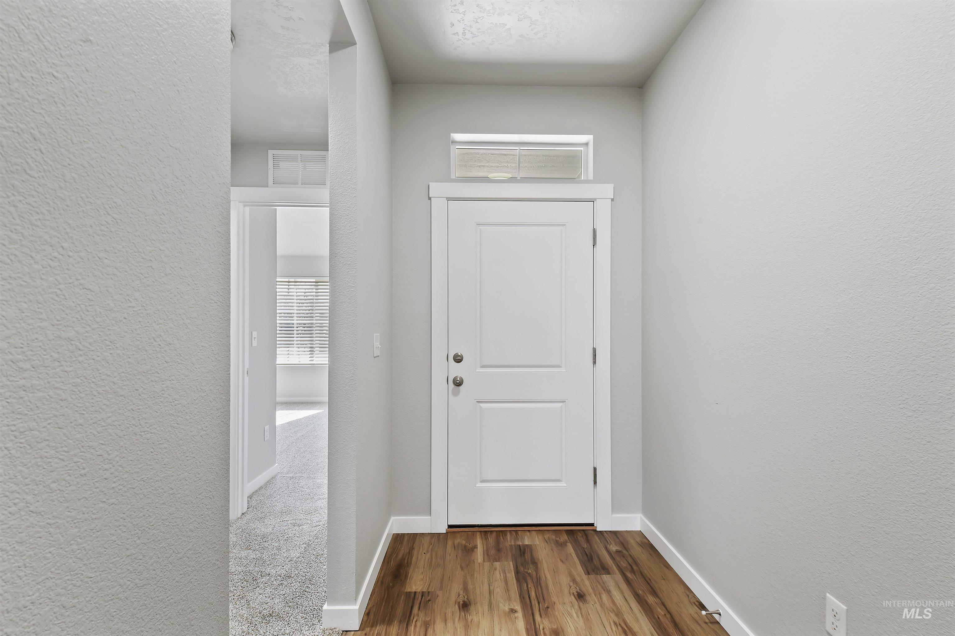 12722 W Fig Ct Property Photo 5