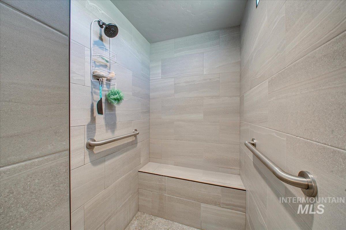 76 S Ziklag Ave Property Photo 34